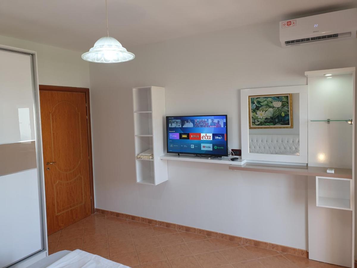 Asta 2 Appartement Vlorë